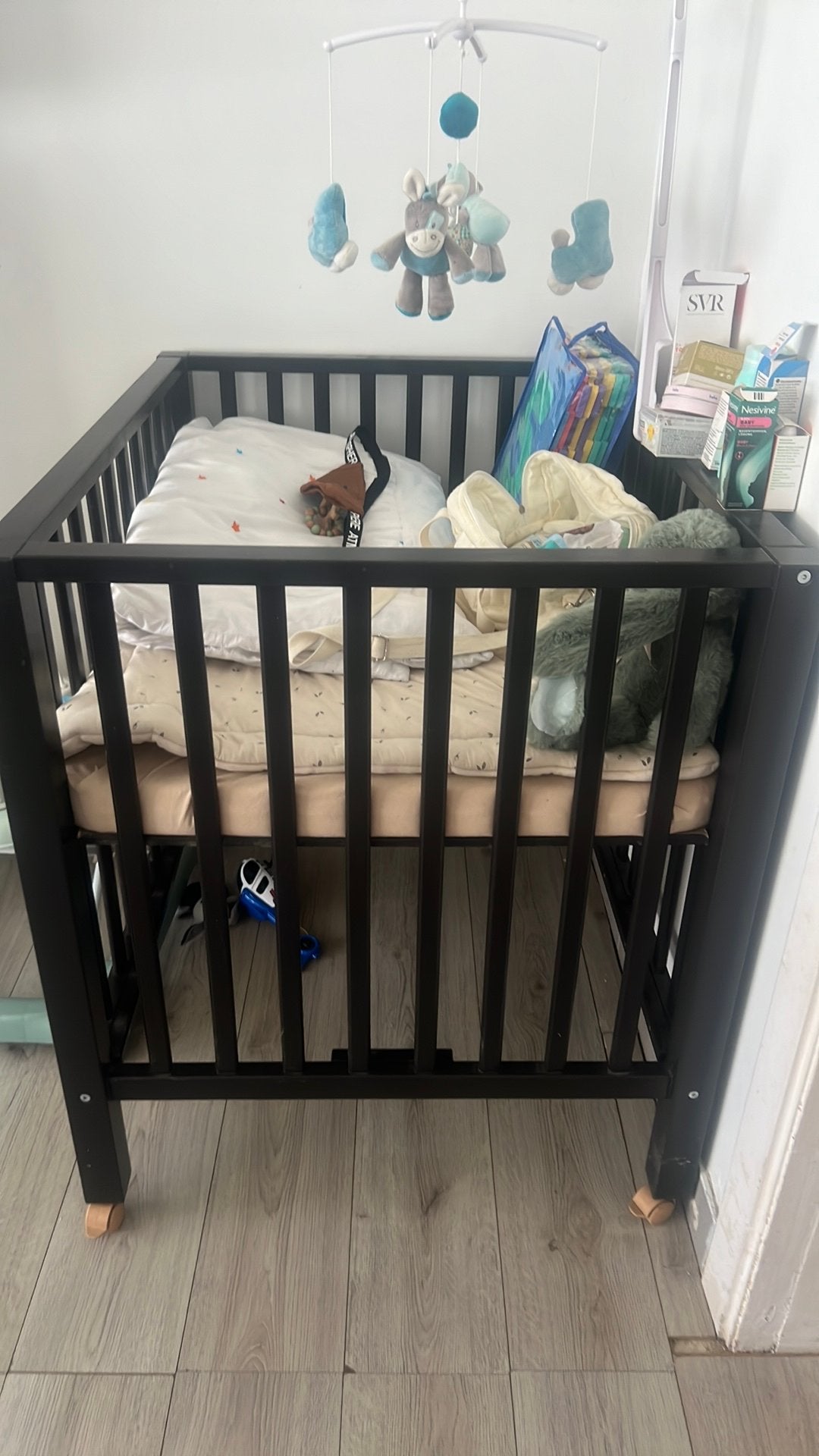 Baby box, Enlèvement, Comme neuf, Roulettes