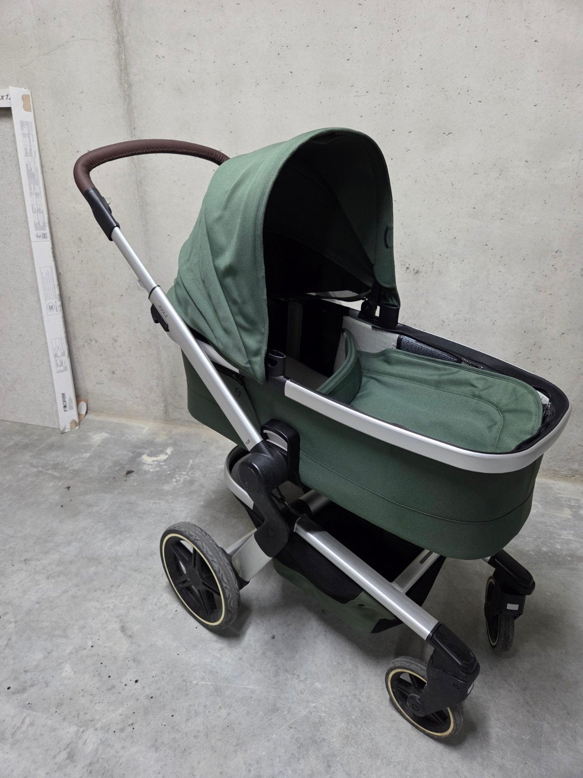 Joolz kinderwagen set (reiswieg + zitje) – groen, Ophalen, Kinderwagen, Maxi-Cosi, Met reiswieg