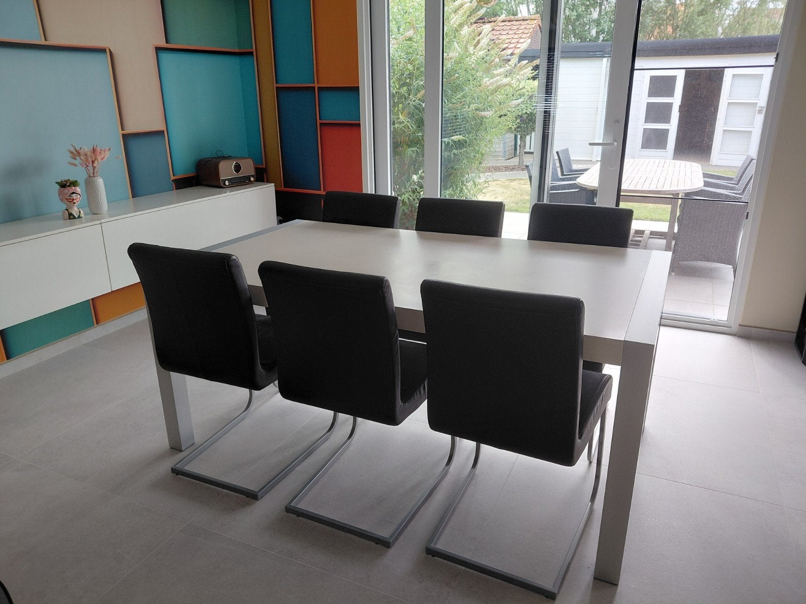 Tafel uitschuifbaar en stoelen, Huis en Inrichting, Ophalen