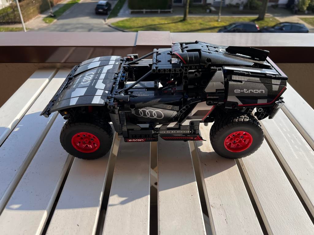 Audi RS Q e-tron (42160), Enlèvement, Comme neuf, Ensemble complet, Lego