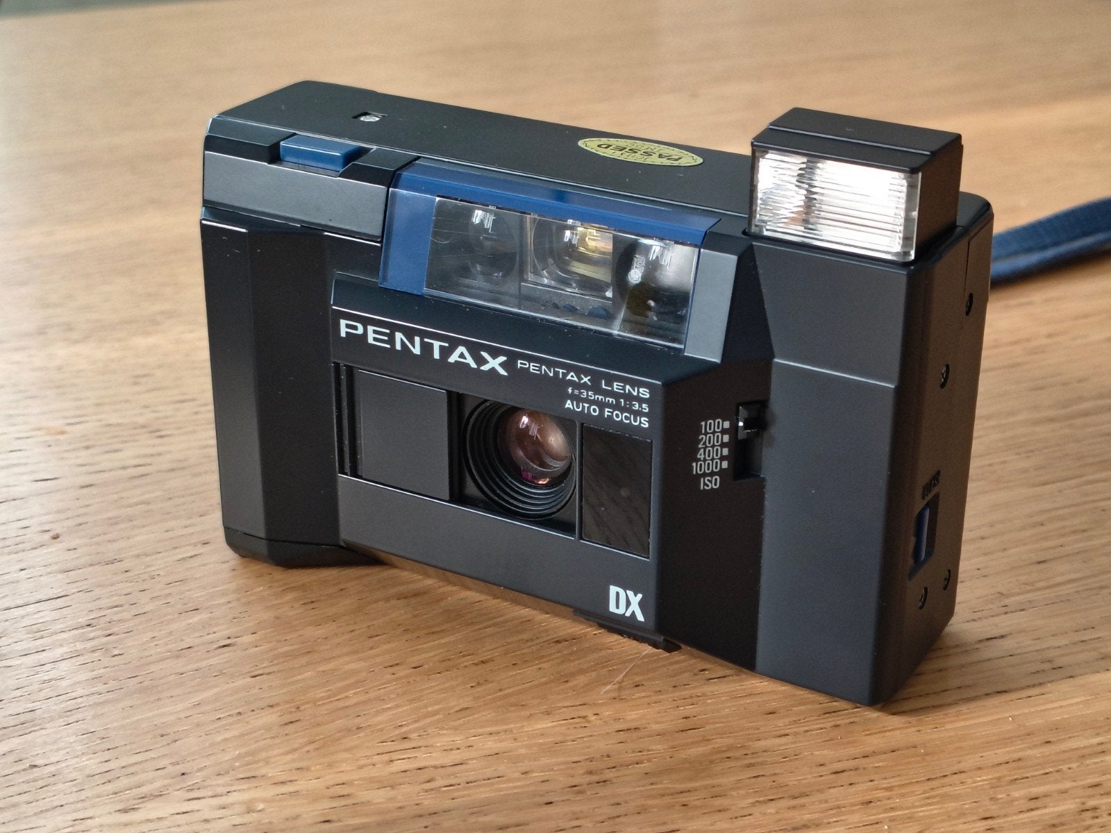 vintage point and shoot camera van pentax, Ophalen of Verzenden, Pentax