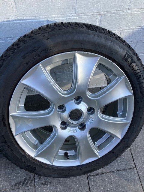 Mazda banden + velgen, Auto-onderdelen, Ophalen, Band(en)