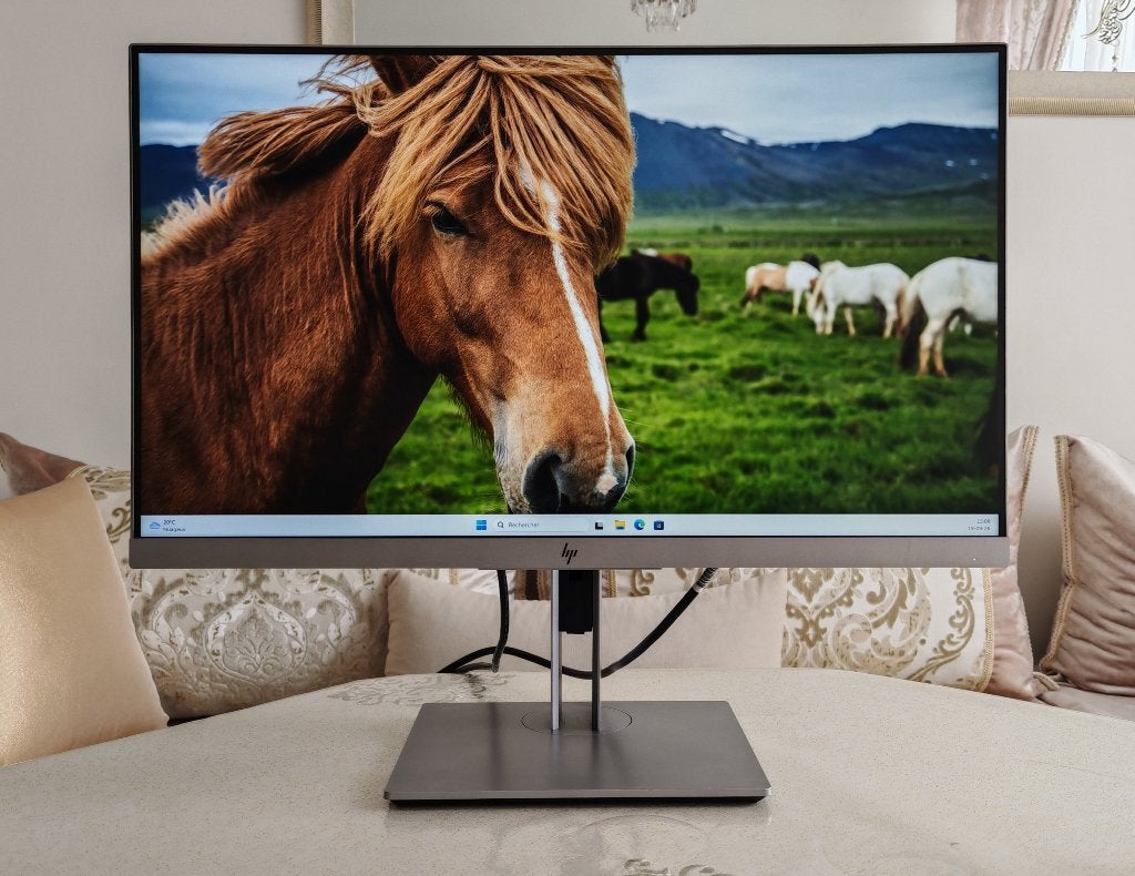 HP 24-inch Edge Full HD-beeldscherm voor pc's, Computers en Software, 3 tot 5 ms, DisplayPort, In hoogte verstelbaar, Full HD