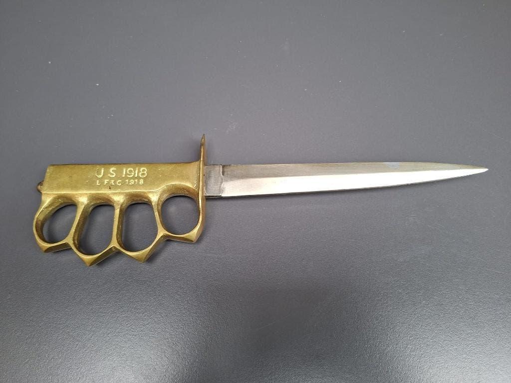 WWI Mark 1 trench knife, replica, Ophalen of Verzenden, Landmacht, Mes of Dolk