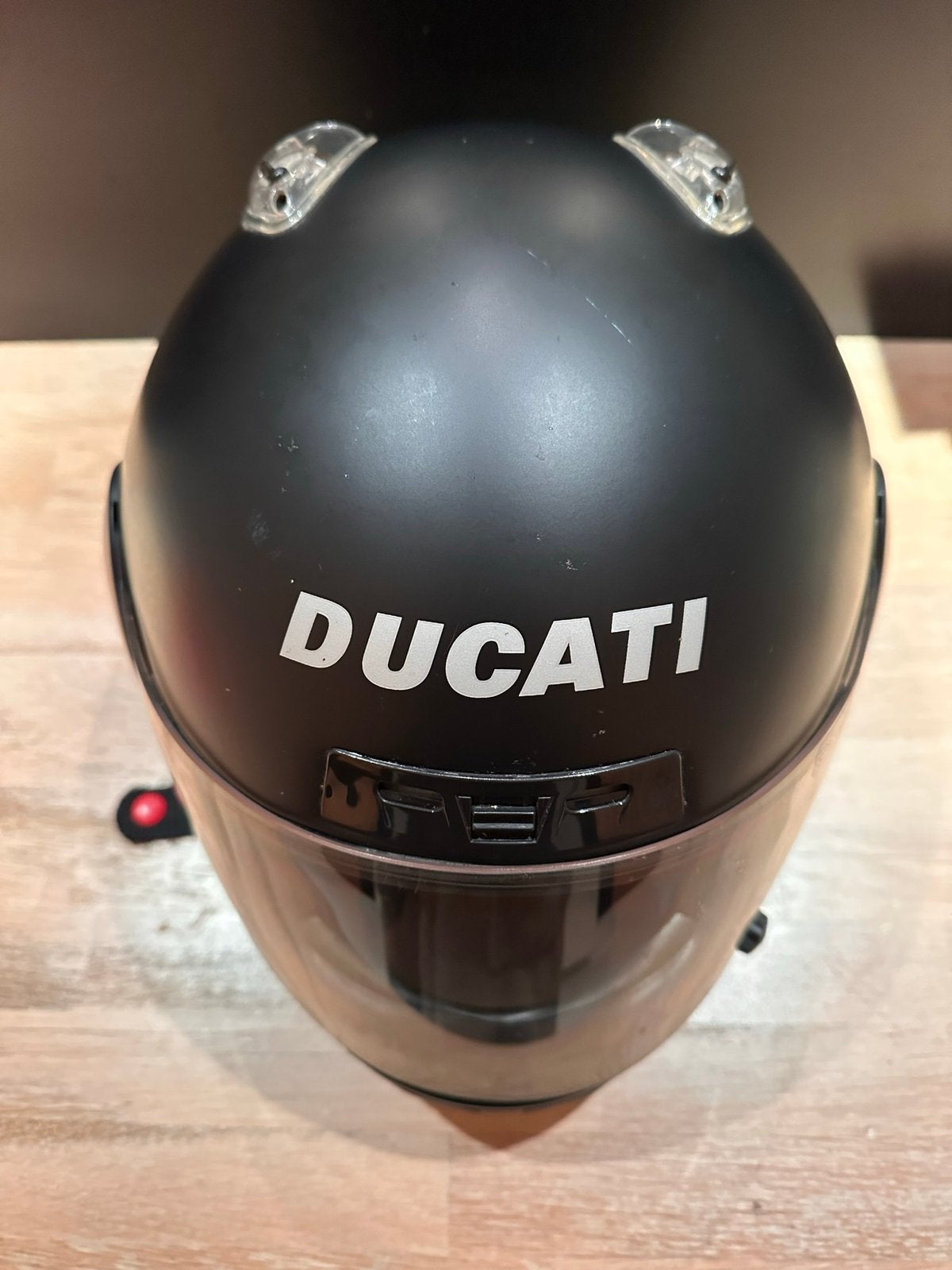 Motorhelm Ducati, Ophalen, M