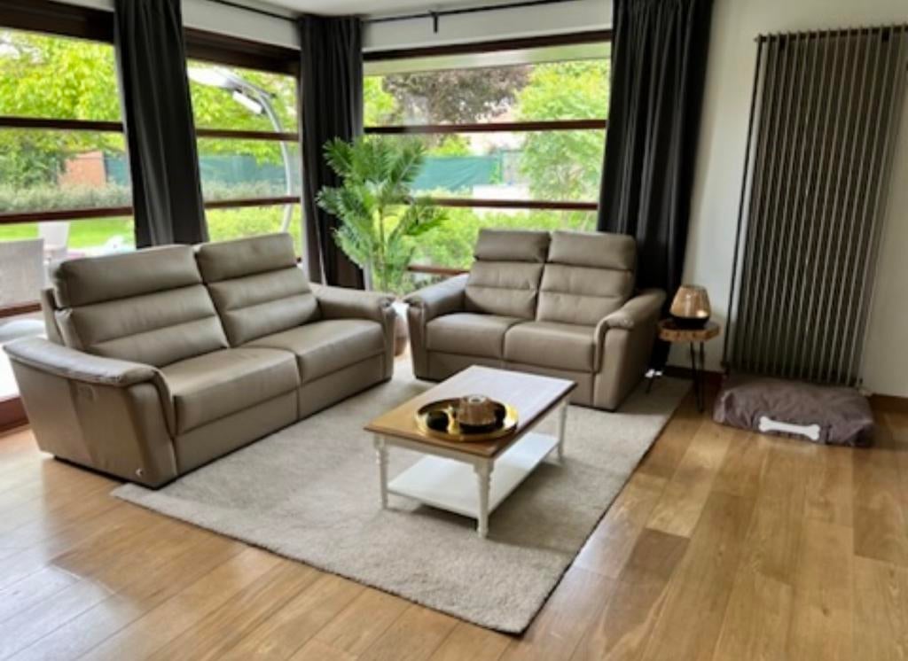 Salon met 2zit en 3 zit met elektrische relaxen in leder, Ophalen, Gebruikt, Leer