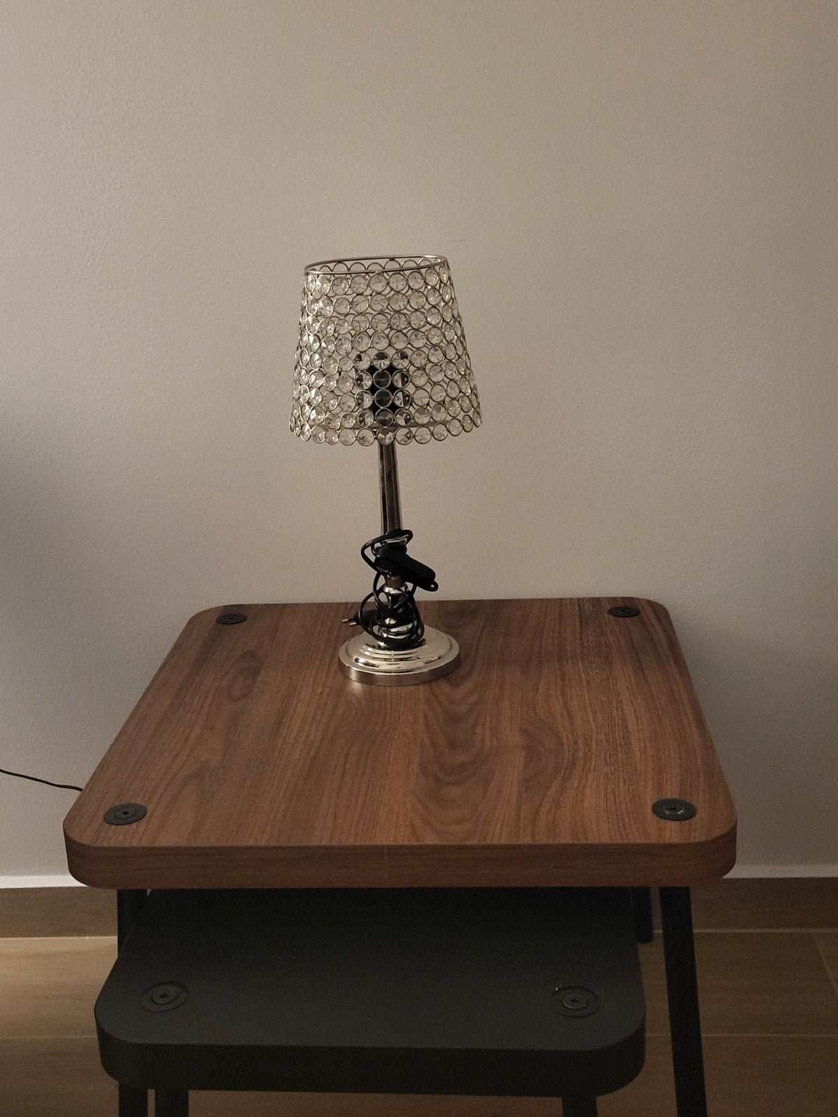 Lampe de table à cristaux – métal chromé – très bon état, Enlèvement, Métal, Avec abat-jour