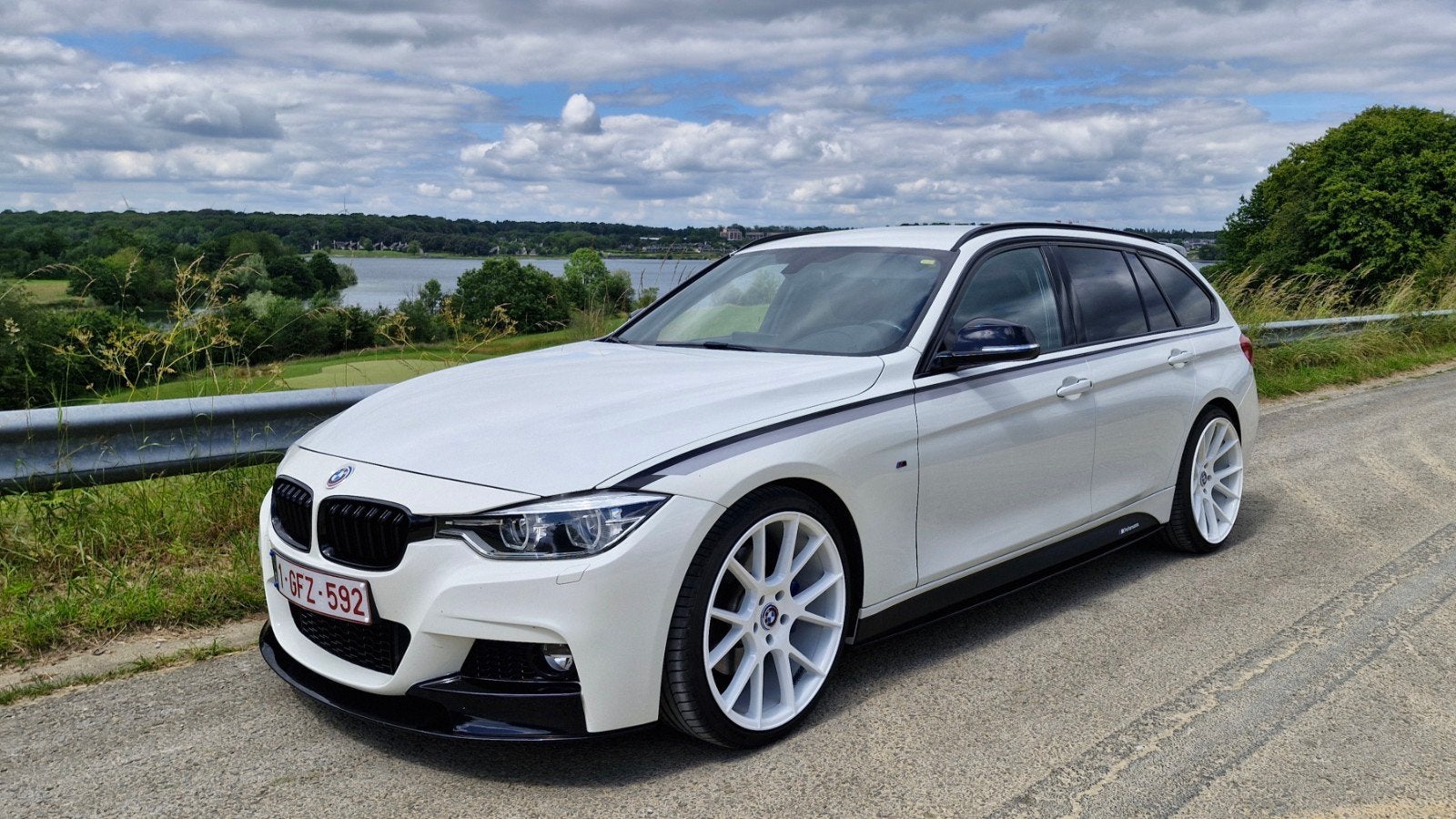 Bmw F31 320i Xdrive Pack M de 05/2019 - lire annonce., Cuir, Phares entièrement LED, Euro 6, 1675 kg