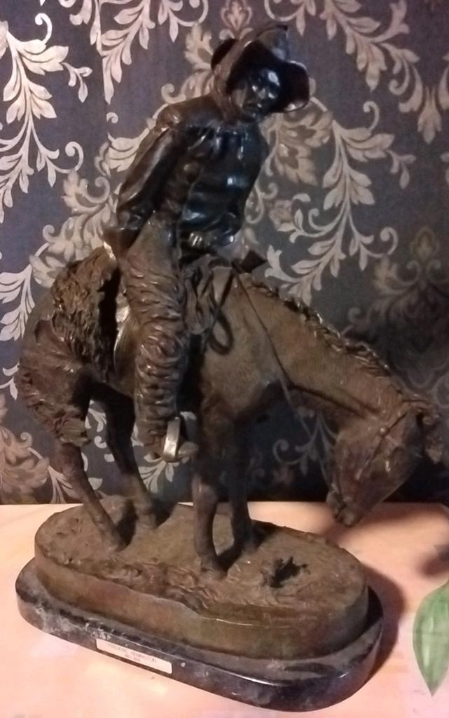 Prachtige Frederick Remington 1920 - 1930 H 59 L 52 foto's K, Ophalen, Brons