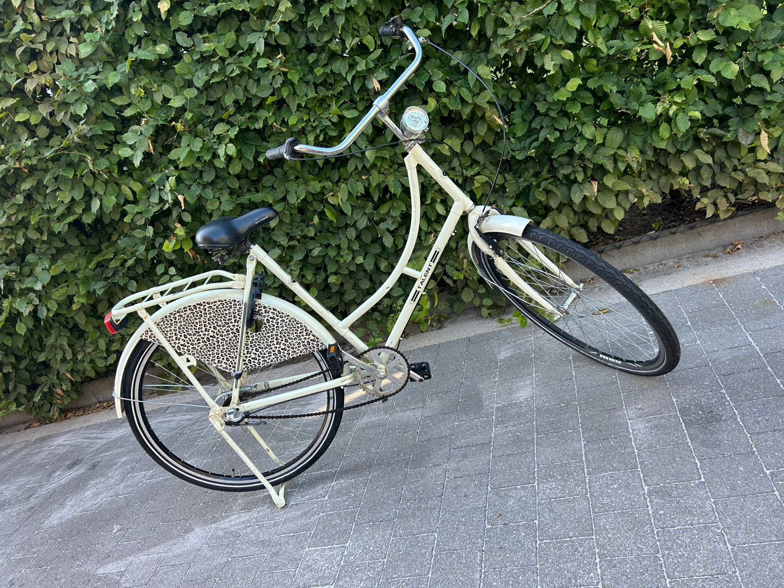 Velo de ville vintage "TALENT" – Style rétro & Grand confort, Vélos & Vélomoteurs, Vélos | Femmes | Vélos grand-mère, Comme neuf