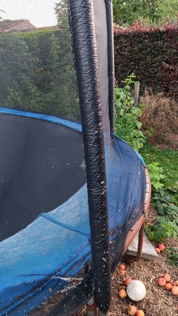 Trampoline, Ophalen, Gebruikt