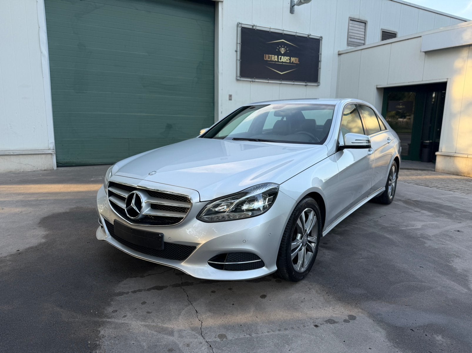 Mercedes E200 CDI Automaat/Facelift/1ste Eigenaar/GEKEURD, Autos, Mercedes-Benz, Entreprise, Achat, Classe E, ABS, Airbags, Air conditionné