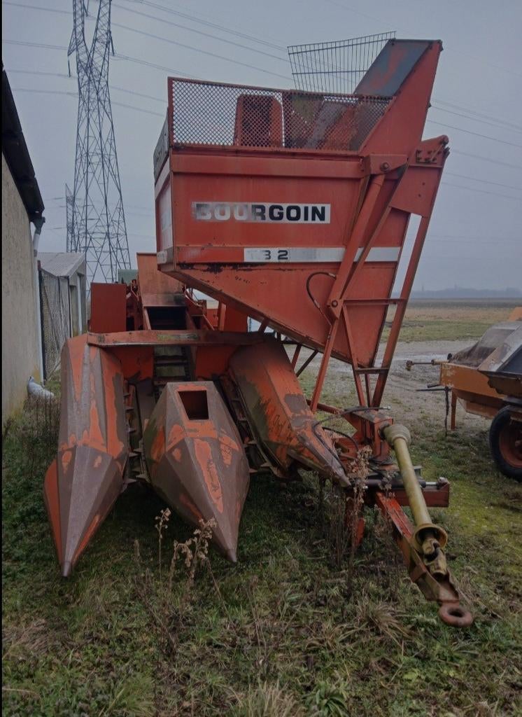 Oogstmachine Bourgoin/Pixall  voor suiker/popcorn/zaadmais, Zakelijke goederen, Ophalen, Akkerbouw, Oogstmachine