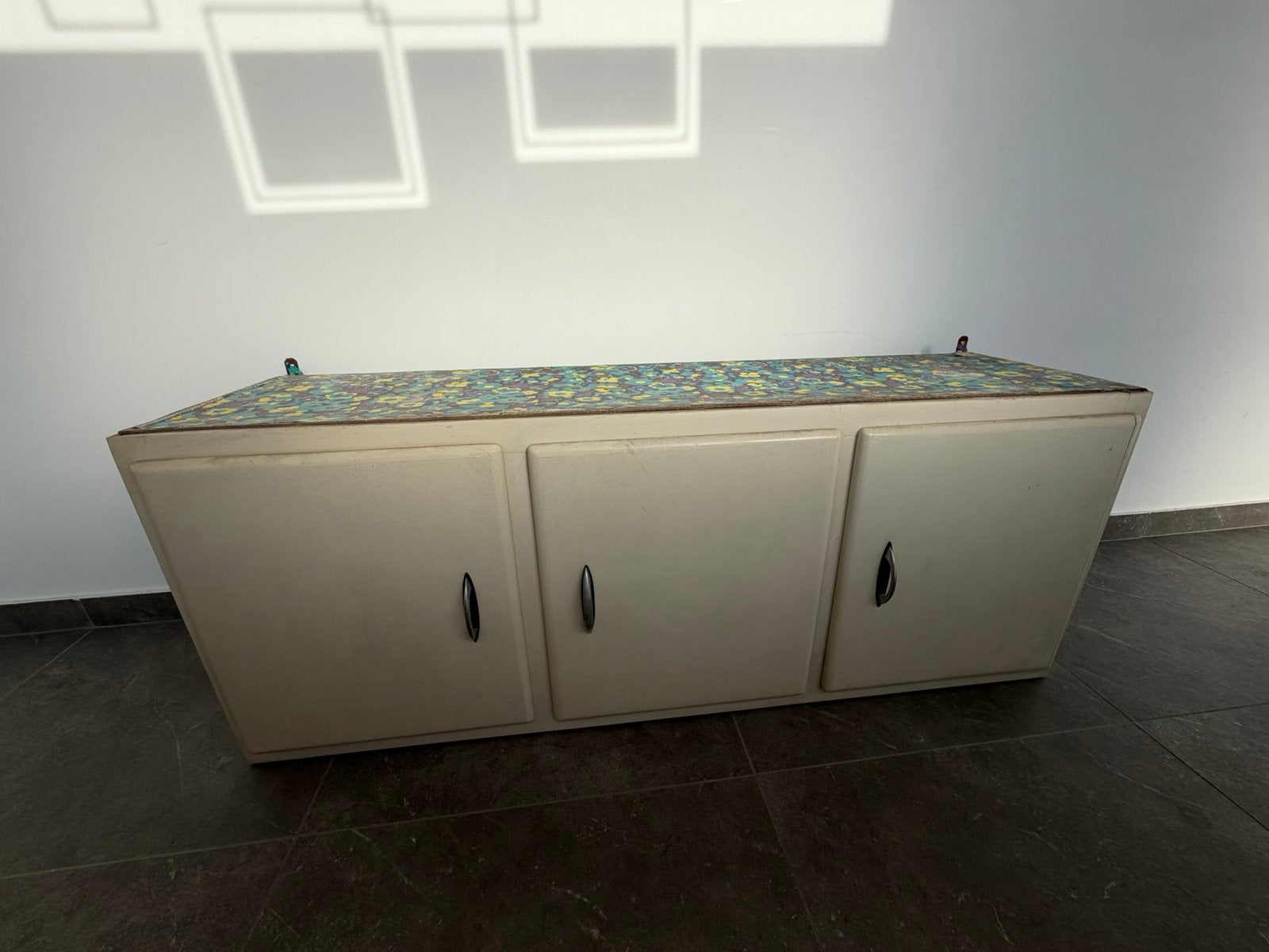Meuble vintage • étagère • armoire • antiquité, Enlèvement