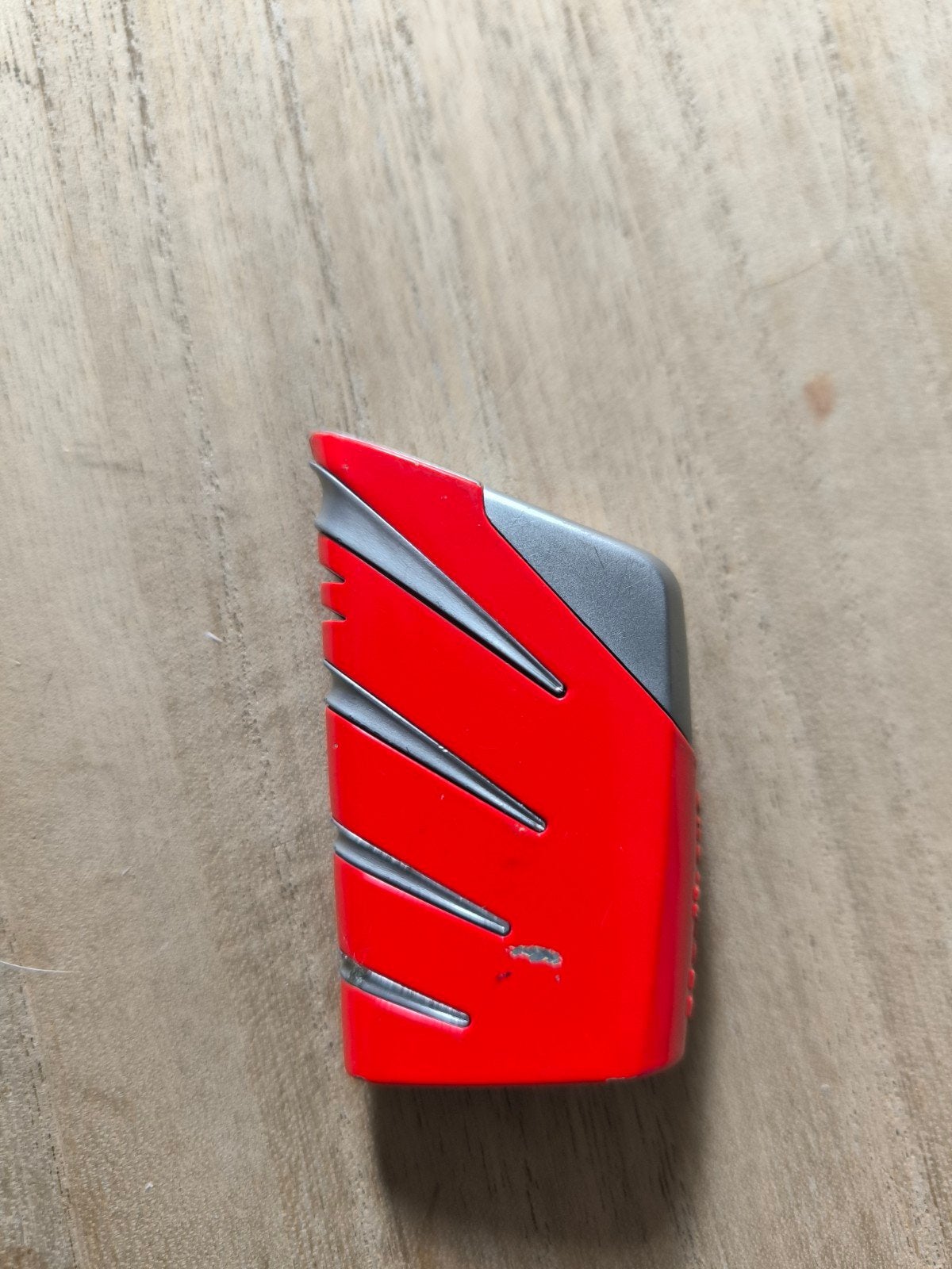 Briquet Vintage Marlboro Racing F1 – Parfait État de Marche