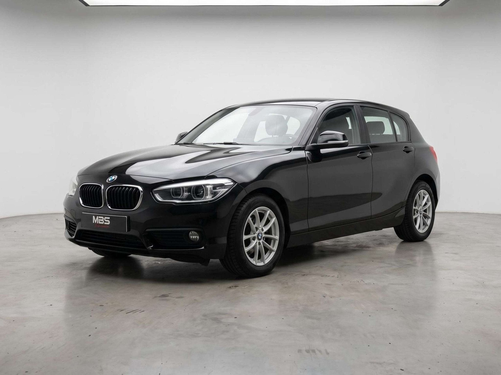BMW 1 Serie 116 * d EfficientDynamics* XENON* NAVI* CLIM* 5, Autos, Achat, Noir, 5 portes, Tissu