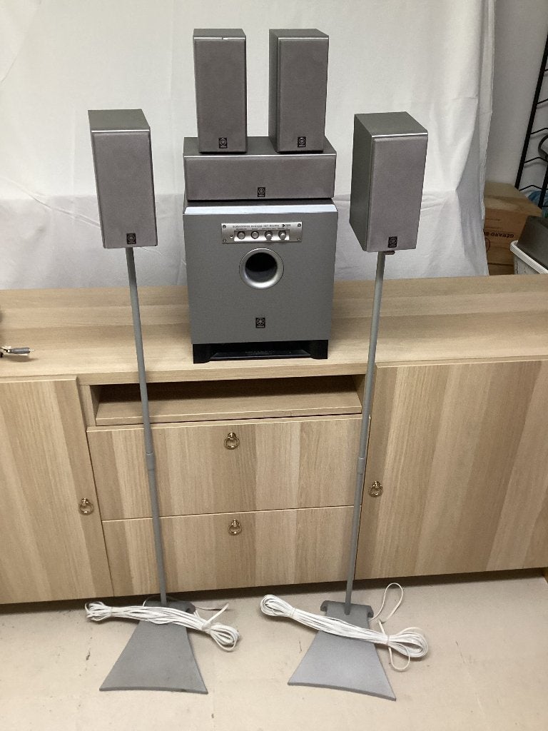 Ensemble de haut-parleurs ambiophoniques Yamaha, TV, Hi-fi & Vidéo, Yamaha, 60 à 120 watts, Enlèvement, Utilisé