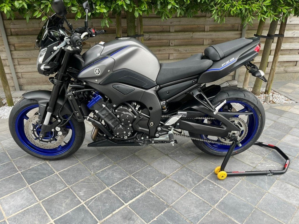 Yamaha FZ8 **8900KM**performance sport editie*1 eigenaar !!*, Motoren, 4 cilinders, Motorrijbewijs A, Meer dan 35 kW, 779 cc