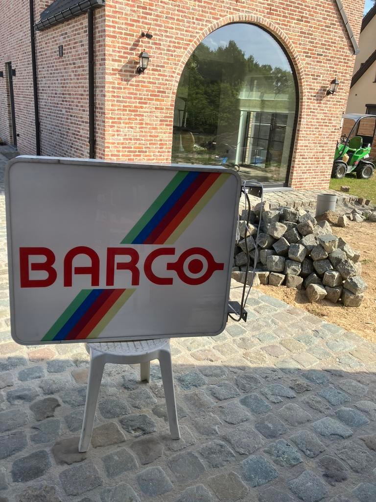 Lichtbak Barco, Enlèvement, Comme neuf
