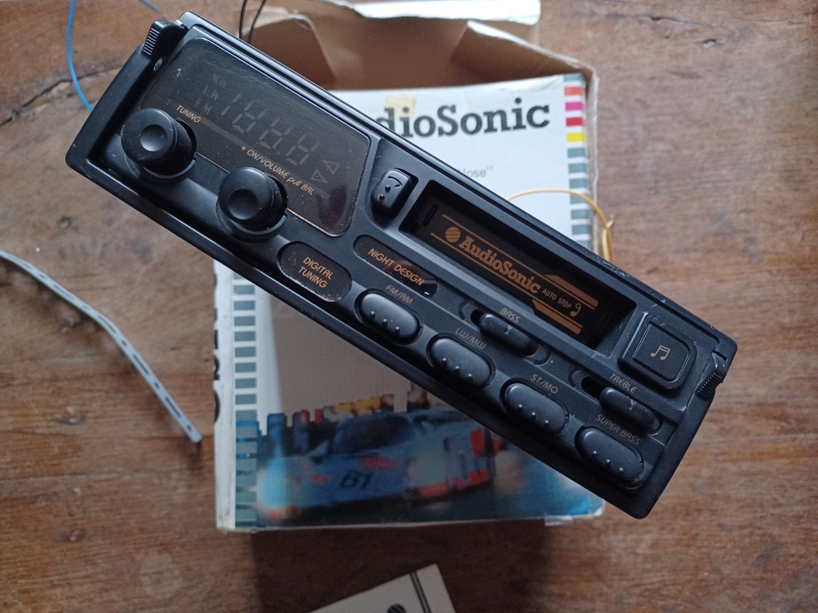 Autoradio. AudioSonic CSR8020, Autos : Pièces & Accessoires, Enlèvement ou Envoi, Utilisé, Pièces Oldtimer ou Ancêtre