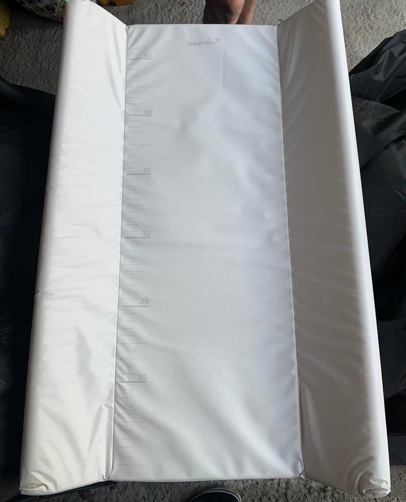 Matelas à langer, Enfants & Bébés, Enlèvement, Comme neuf