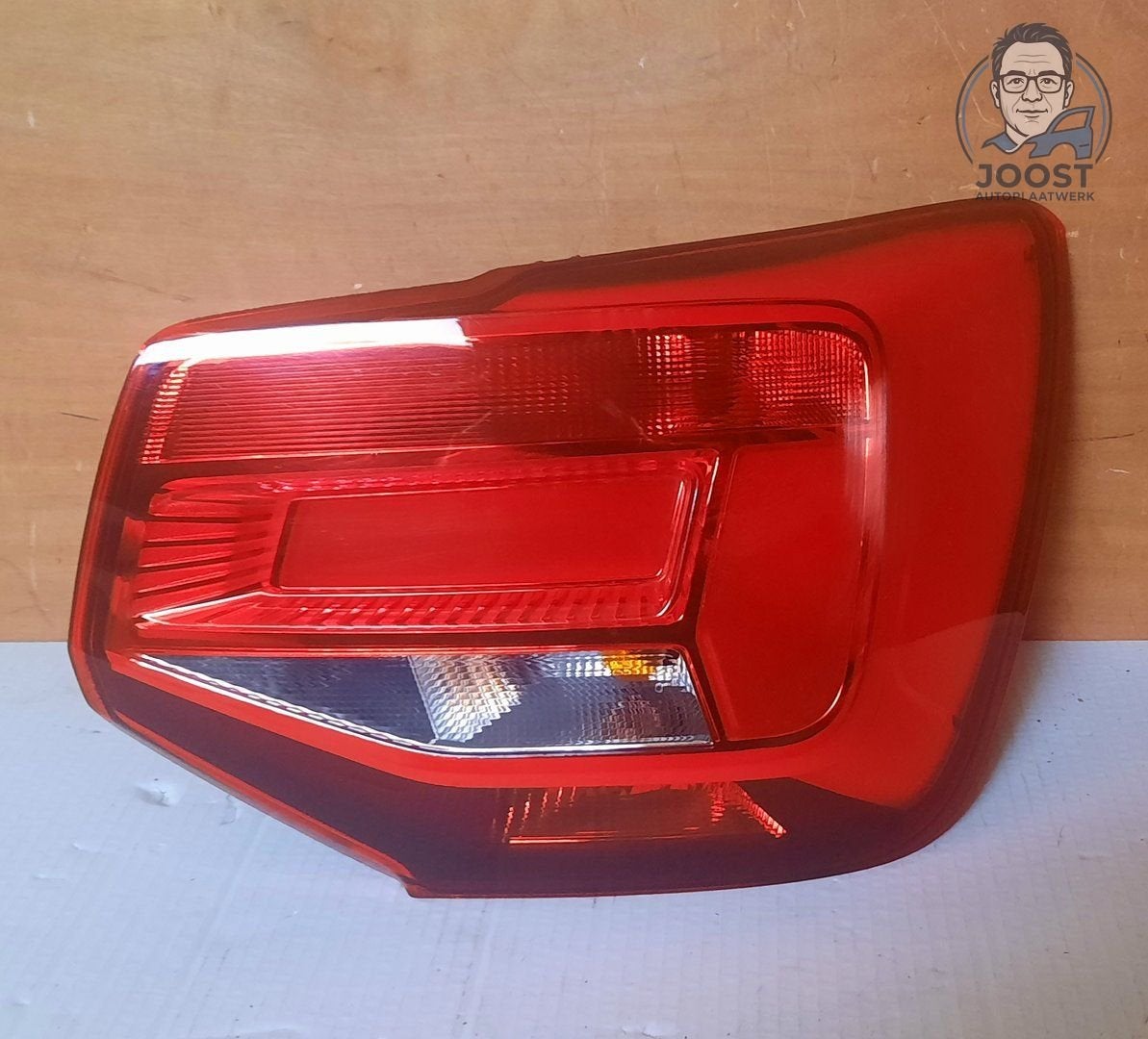 Achterlicht rechts LED Audi Q2 v.a 2016 81A945070B, Auto-onderdelen, Gebruikt, -, -, -