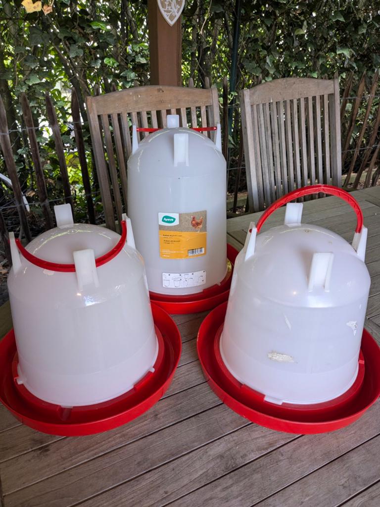 Aveve stulpdrinker 7 liter en 10 liter, Dieren en Toebehoren, Ophalen, Zo goed als nieuw, Drinken en Voederen