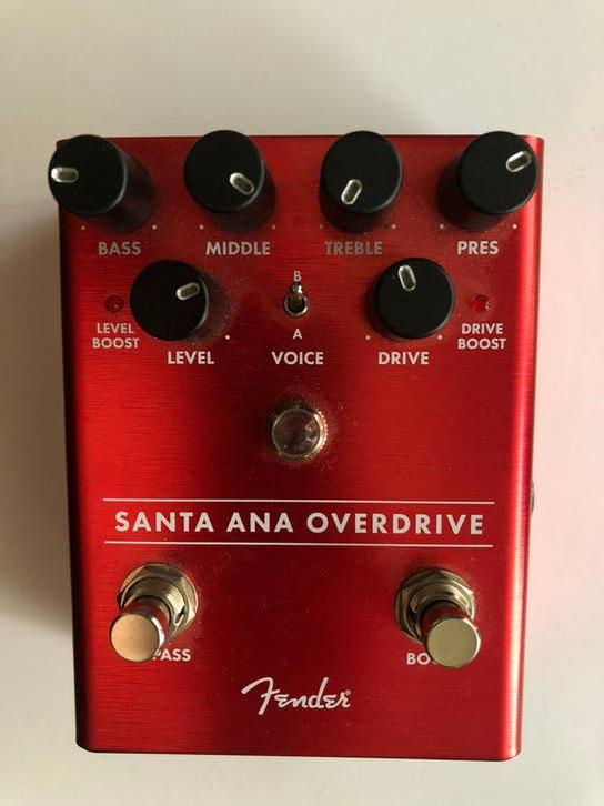 Fender Santa Ana dubbele distortion met eq, Muziek en Instrumenten, Effecten, Ophalen of Verzenden, Zo goed als nieuw
