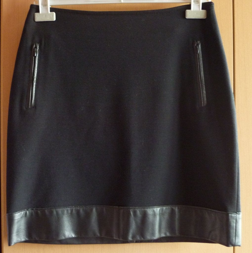 Zwarte rok uit 2 materialen Maat 38, Vêtements | Femmes, Jupes, Enlèvement ou Envoi, Taille 38/40 (M)