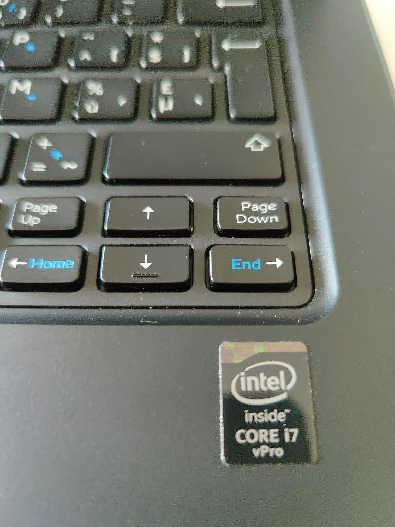 Dell Latitude E7450 - i7-5600U 2.6GHz - 256 GB SSD, 256 GB, Enlèvement ou Envoi, Intel Core i7 processor, SSD