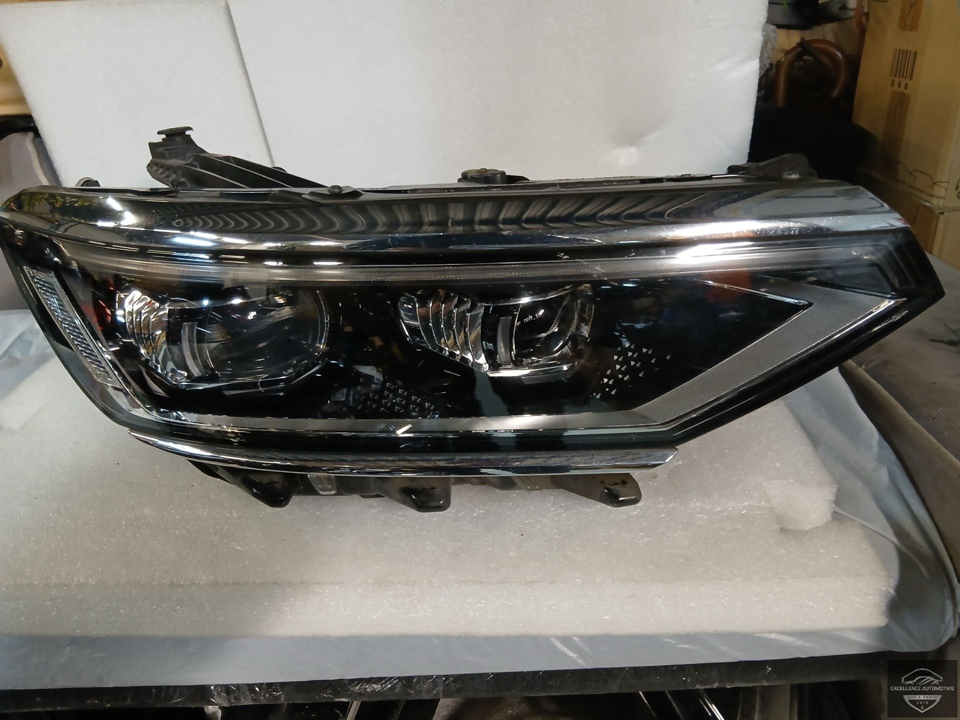 VW Passat B8 Facelift 19+ IQ Light LED Koplamp R 3G1941082P, Volkswagen, Volkswagen AG, Vw@volkswagen.de, Utilisé