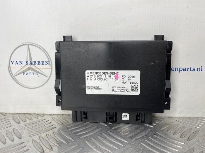Ordinateur réservoir automatique d'un Mercedes A-Klasse, -, 3 mois de garantie, Utilisé, -