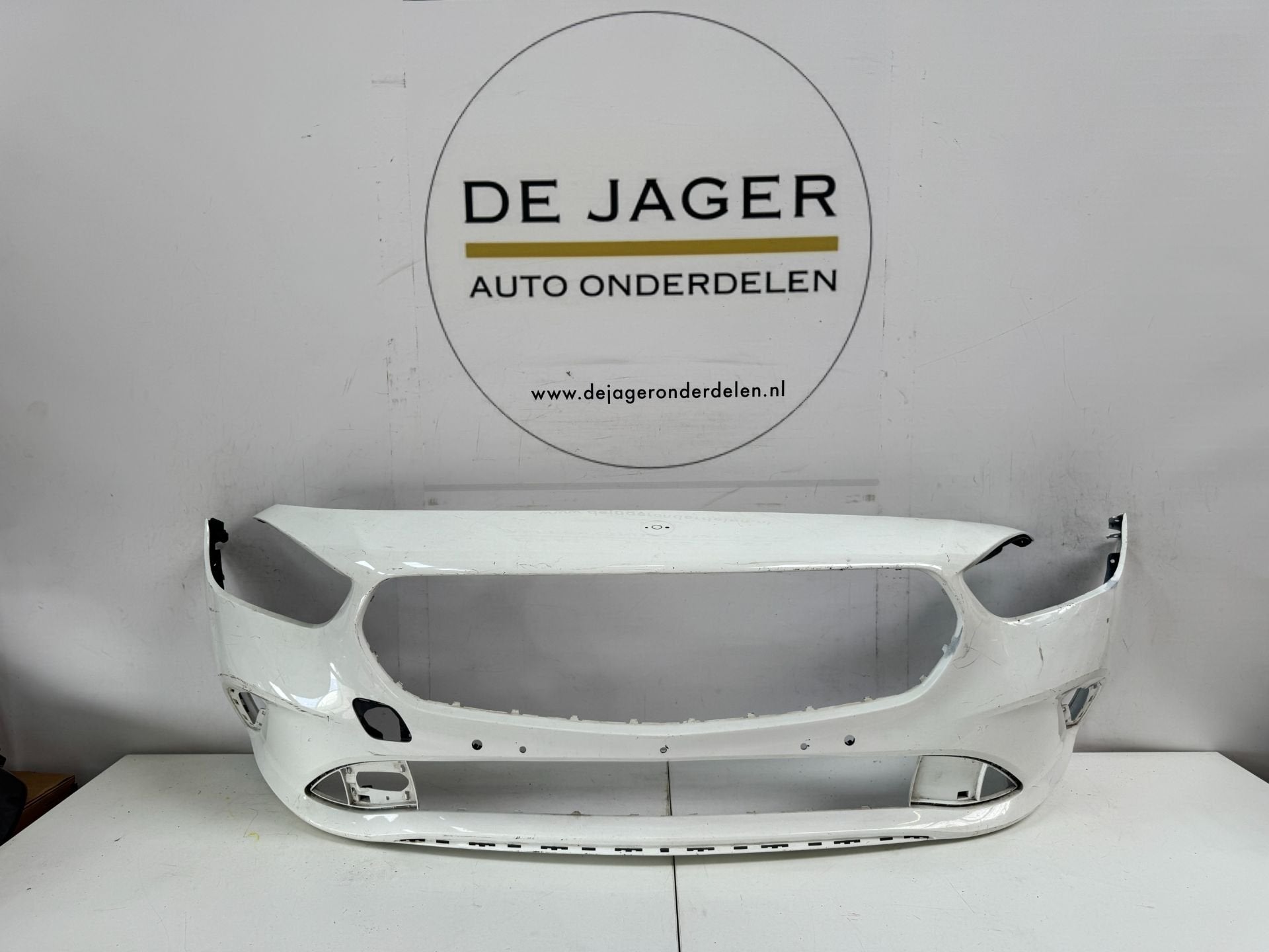 PARE-CHOC AVANT MERCEDES CLASSE B W247 A2478855300, Autos : Pièces & Accessoires, Mercedes-Benz AG, Pare-chocs, Mercedes-Benz