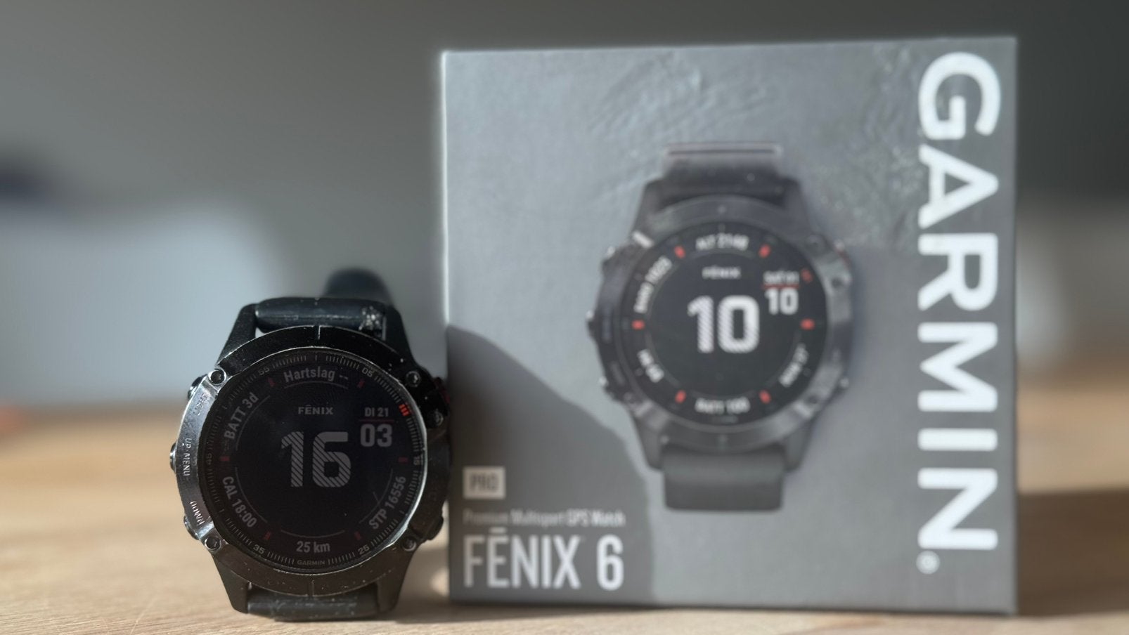 Garmin Fenix 6 pro, Handtassen en Accessoires, Ophalen, Waterdicht, Gebruikt, Zwart