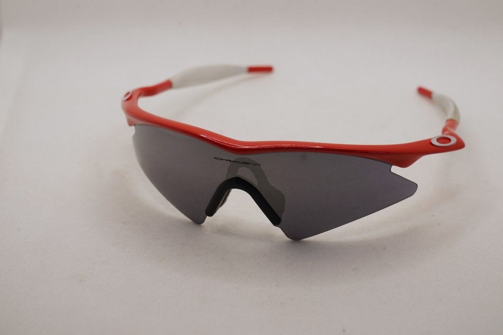 90's Oakley zonnebril Sweep M-frame rood/black iridium, Rouge, Enlèvement ou Envoi, Oakley, Utilisé