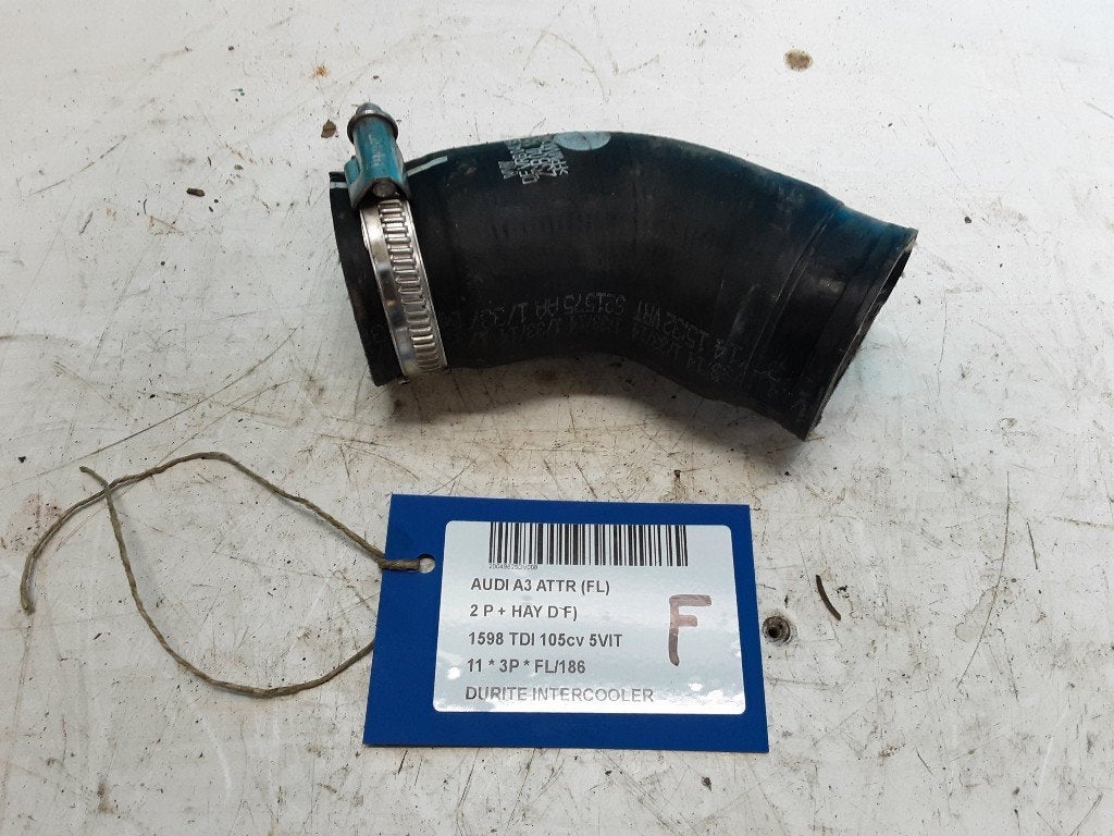 INTERCOOLER DURITE Audi A3 (8P1) (04L145828D), Auto-Union-Straße  1,
85057  Ingolstadt, DE, Info@audi.de, Audi, Utilisé