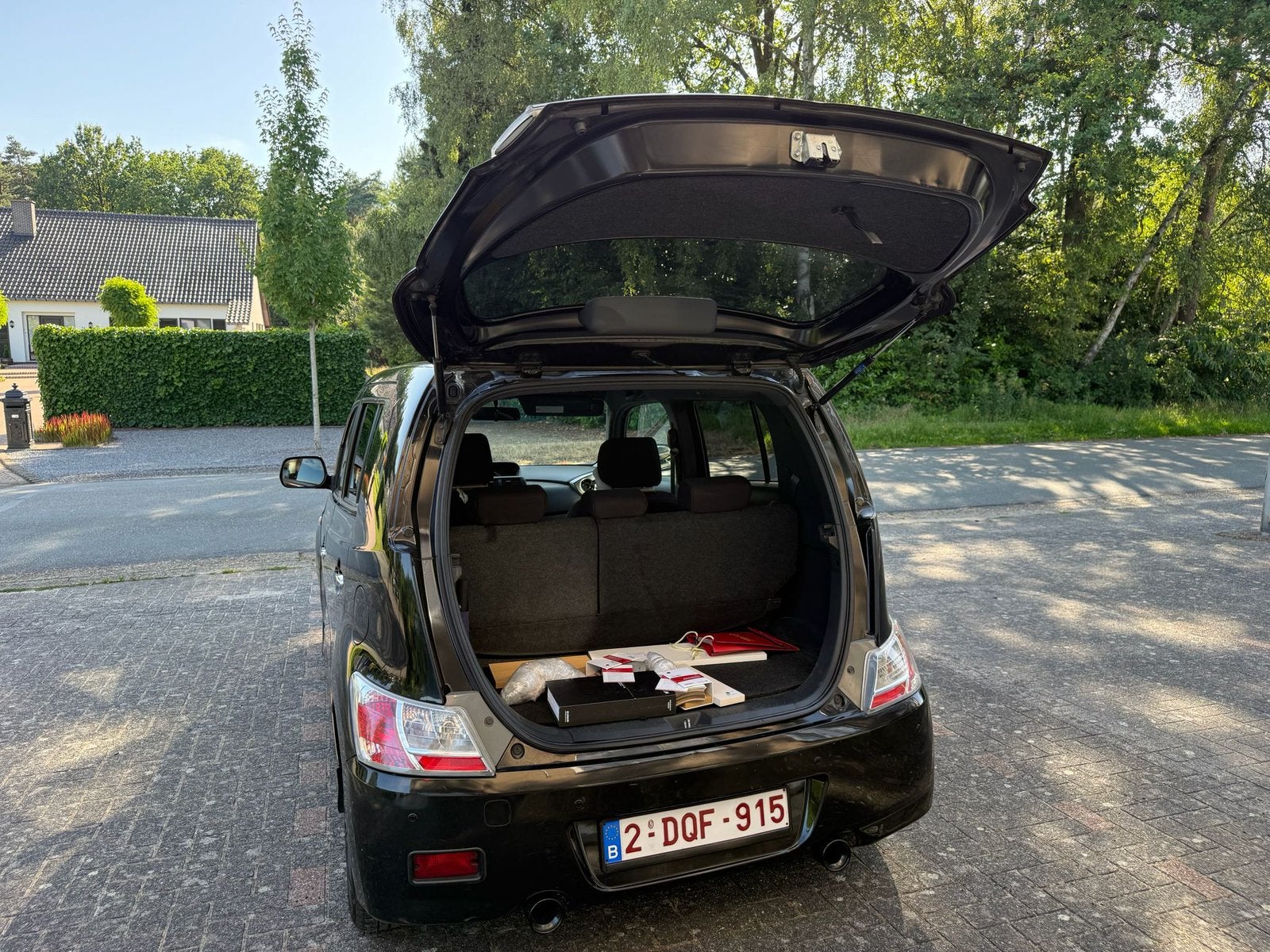 Daihhs Materie Black Edition, Auto's, Automaat, Stof, 1498 cc, 4 cilinders