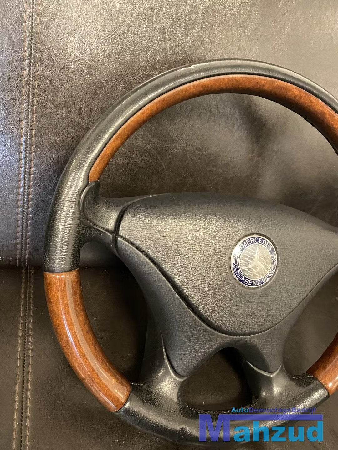 MERCEDES SLK CLK W208 R170 Stuurwiel hout leer met airbag zw, Mercedes-Benz AG, Mercedes-Benz, Utilisé, Mercedesstrasse 120
70372  Stuttgart, DE