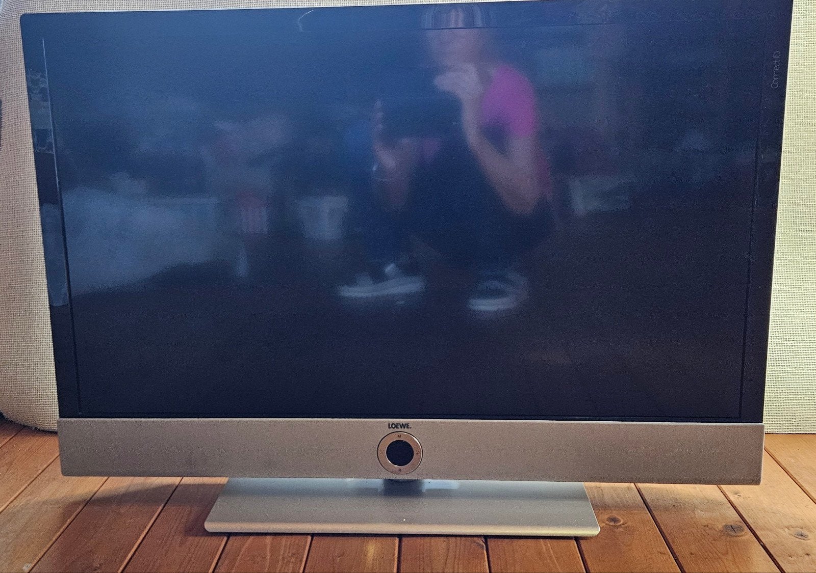 LOEWE CONNECT ID LED TV 32 inch FULL HD 200 Hz - Silver, Autres marques, LED, 60 à 80 cm, Comme neuf