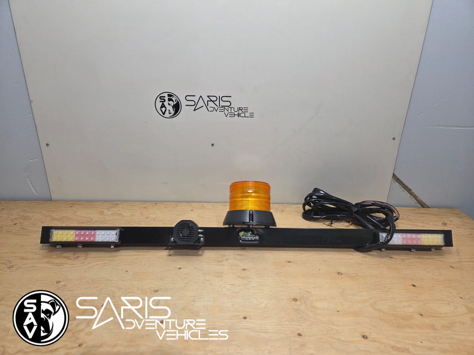 LED Light bar met zwaailicht en achteruitrijalarm, Neuf, -, -, -