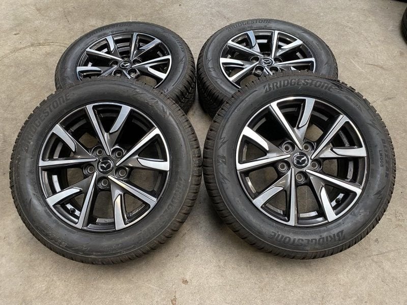 16 inch originele velgen + winterbanden Mazda CX-3 215 60 16, Autos : Pièces & Accessoires, Neuf, Pneus et Jantes, -, -