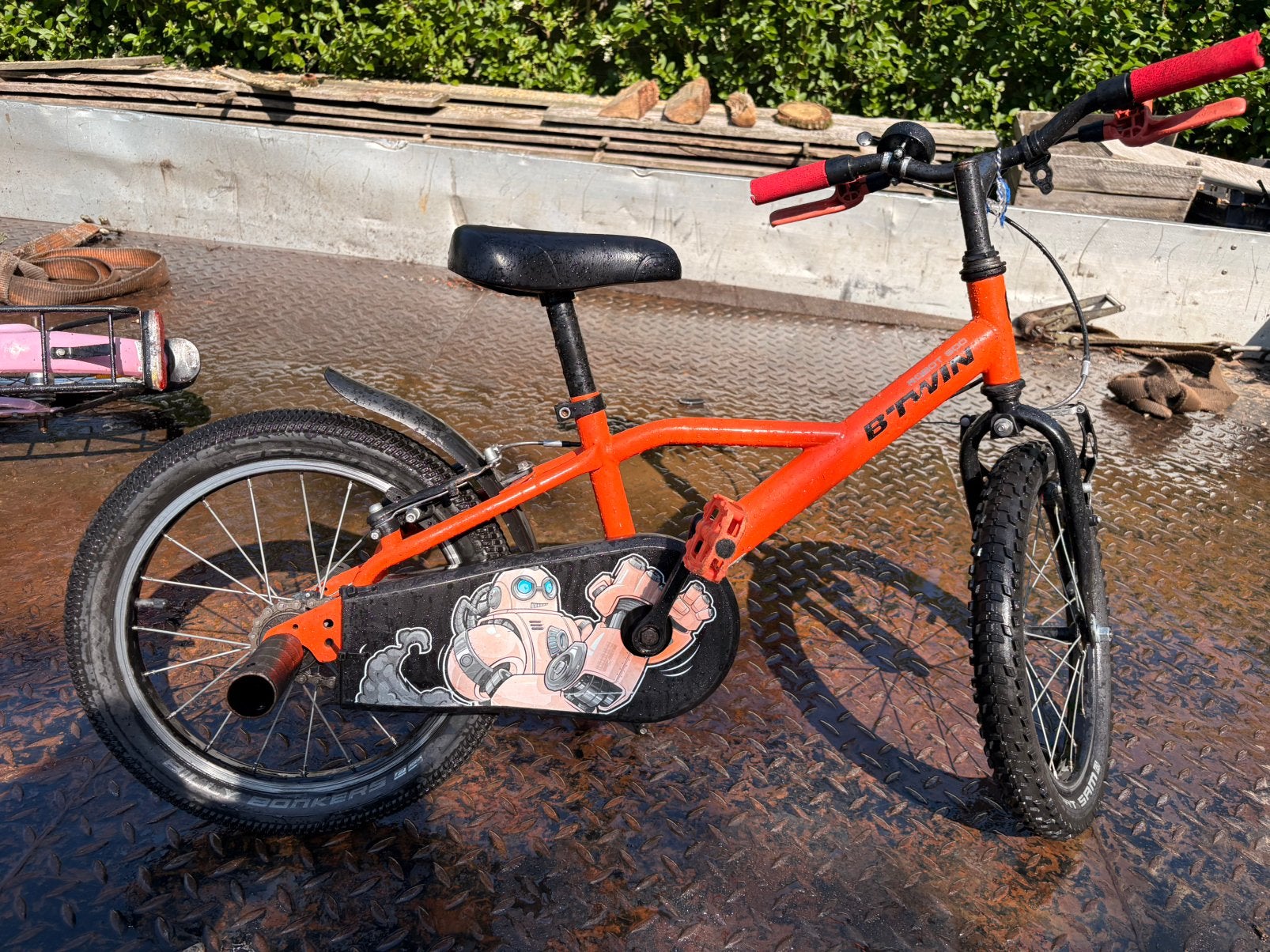 Btwin 16 inch kinderfiets, Fietsen en Brommers, Ophalen, Zo goed als nieuw