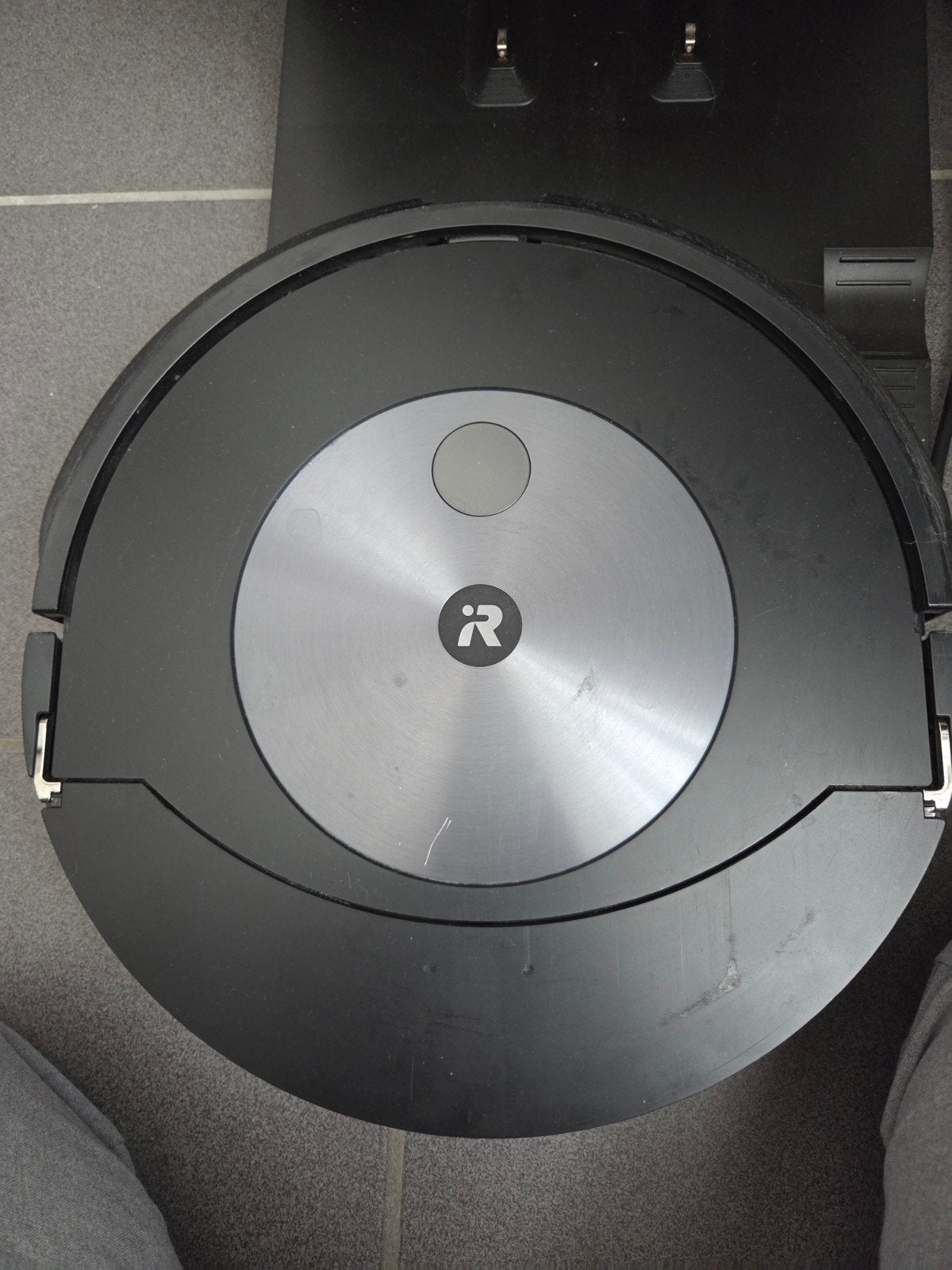 I robot, Enlèvement, IRobot
