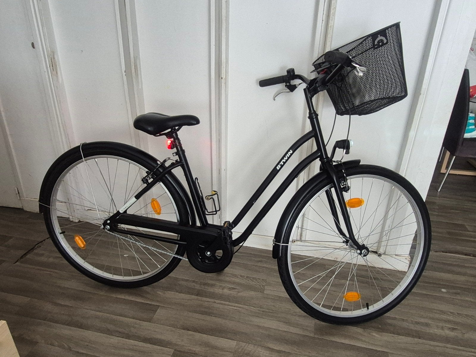 Vélo de ville 28pouces, Autres marques, Frein sur jante, Comme neuf, Enlèvement