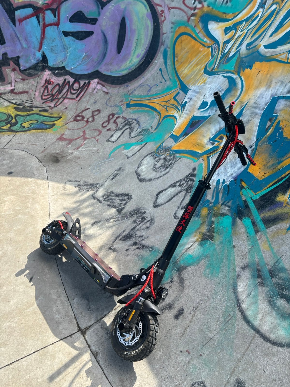 İscooter w9 / 250 EURO /1300Km, Enlèvement, Comme neuf, Step électrique (E-scooter)