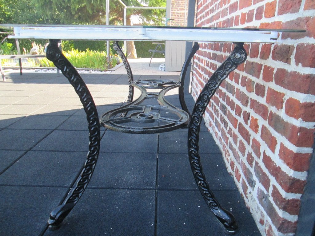 table en fonte et socle en verre 167 cm x 40 cm x66 cm, Enlèvement, Utilisé, Rectangulaire, Autres matériaux
