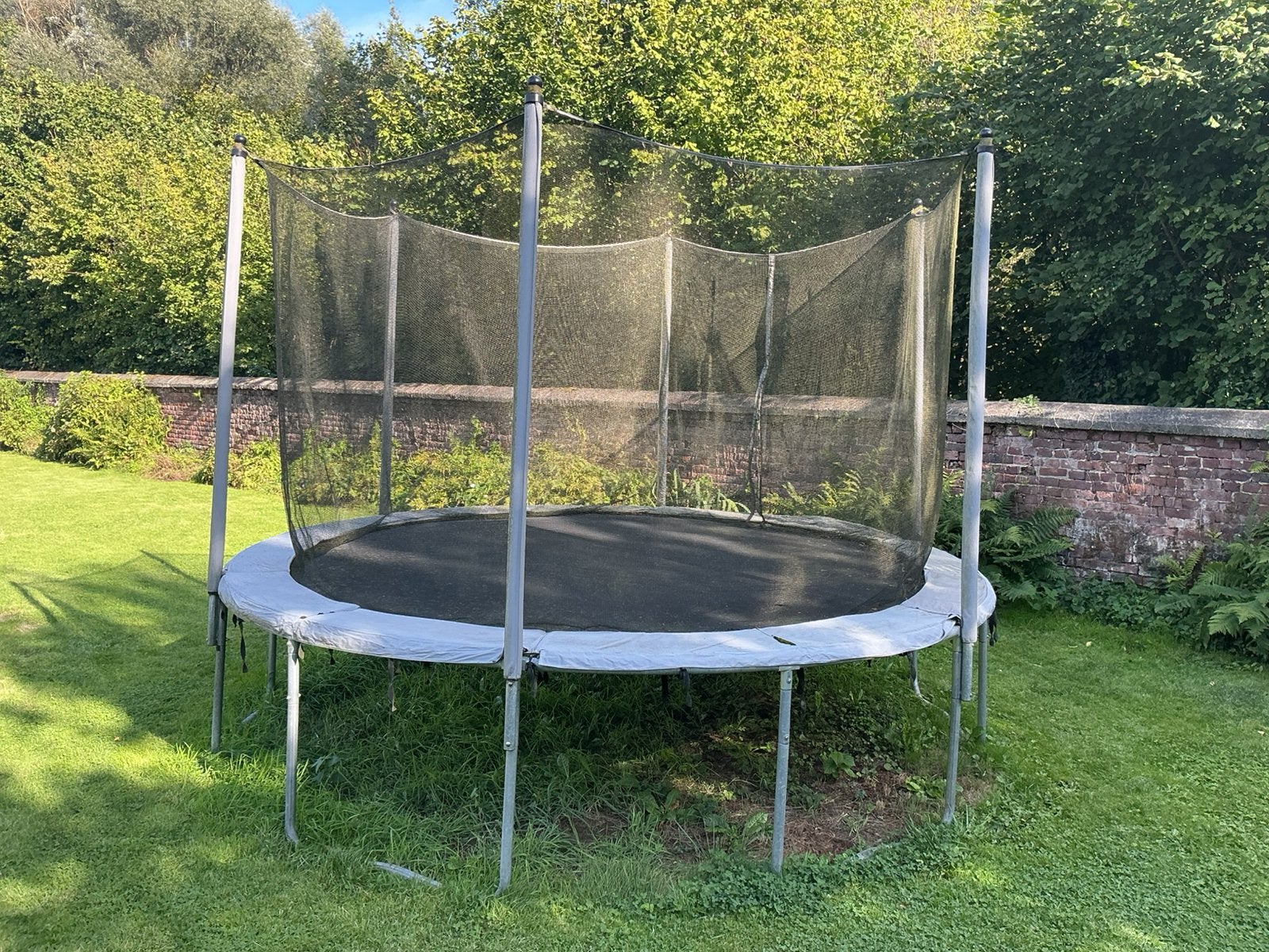 Trampoline Decathlon Essentials 365, avec échelle, Enfants & Bébés, Enlèvement, Utilisé