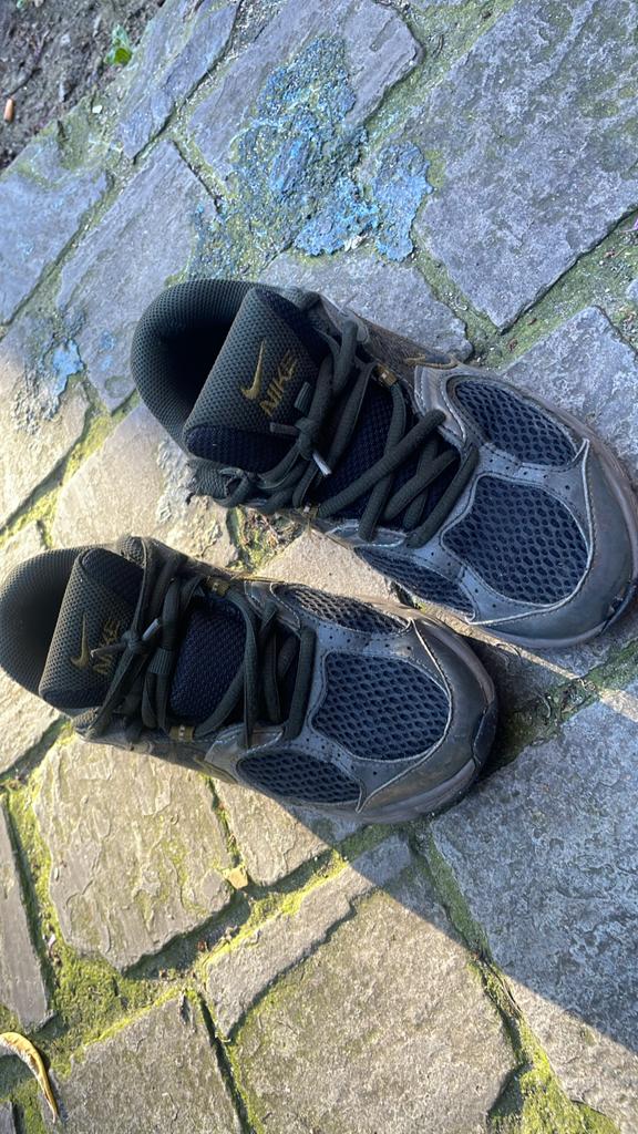Niek  psaha, Kleding | Dames, Schoenen, Verzenden, Sportschoenen, Gedragen, Groen