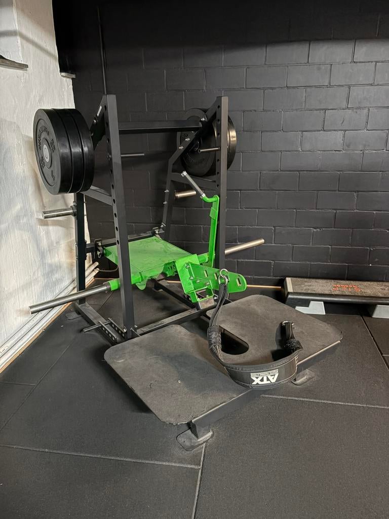 Belt squat, Sport en Fitness, Fitnessmaterialen, Ophalen, Zo goed als nieuw