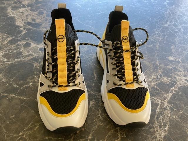 NIEUWE sportschoenen MICHAEL KORS, maat 44. Perfecte staat, Vêtements | Hommes, Chaussures, Neuf, Enlèvement ou Envoi, Michael Kors